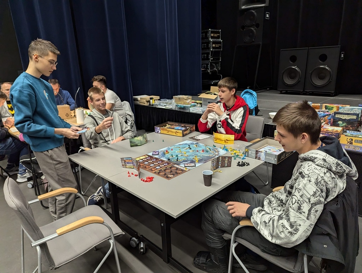 Nocne Granie w MŻW [25.10.2024] - zdjęcie #14 - eOstroleka.pl