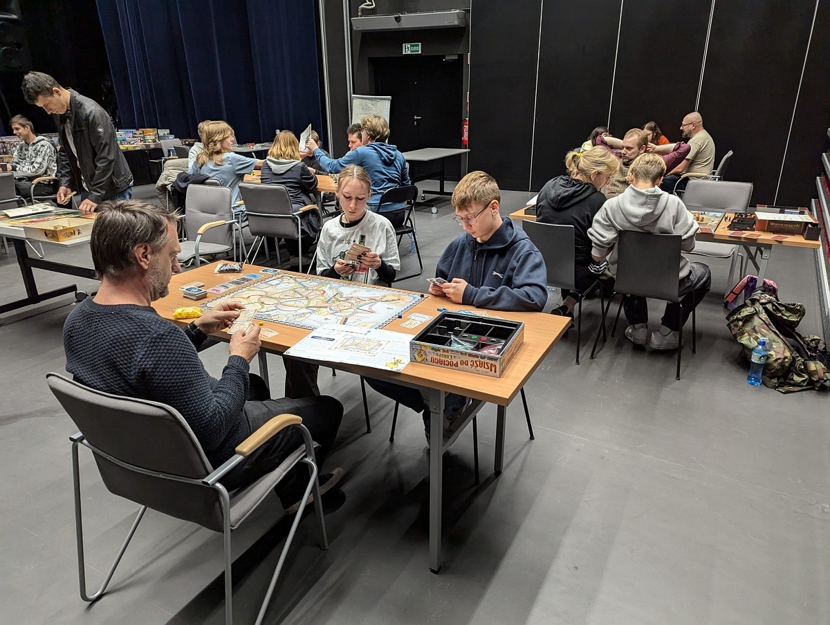 Nocne Granie w MŻW [25.10.2024] - zdjęcie #4 - eOstroleka.pl