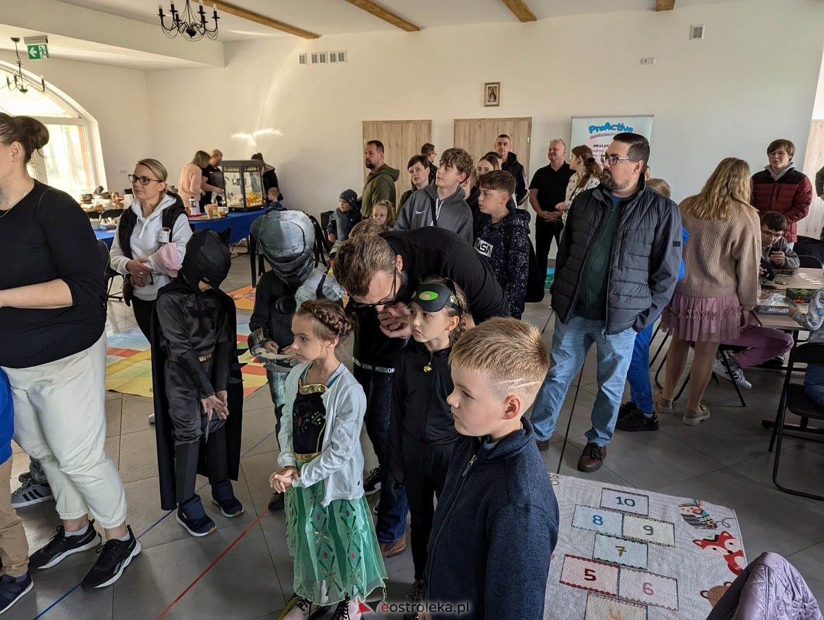 Festiwal Gier Międzypokoleniowych w Czerwinie [26.10.2024] - zdjęcie #51 - eOstroleka.pl
