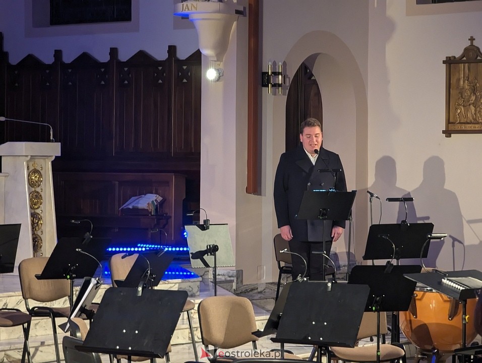 Koncert Muzyczna zmiana czasu Ostrołęckiej Orkiestry Kameralnej [27.10.2024] - zdjęcie #22 - eOstroleka.pl