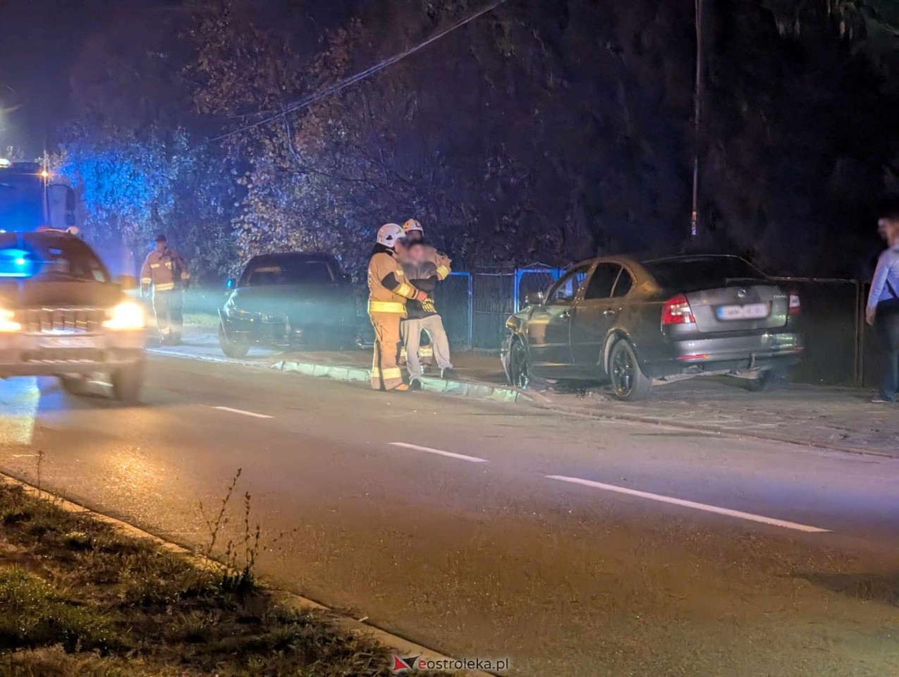 Wypadek na Słowackiego w Rzekuniu [27.10.2024] - zdjęcie #14 - eOstroleka.pl
