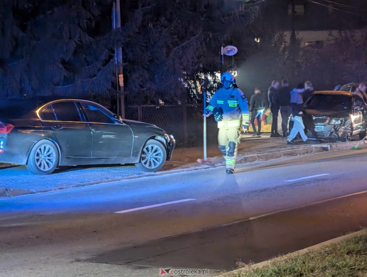 Wypadek na Słowackiego w Rzekuniu [27.10.2024] - zdjęcie #5 - eOstroleka.pl