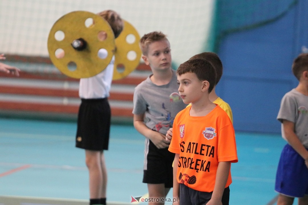 Wielobój atletyczny z UKS Atleta Ostrołęka [27.10.2024] - zdjęcie #50 - eOstroleka.pl