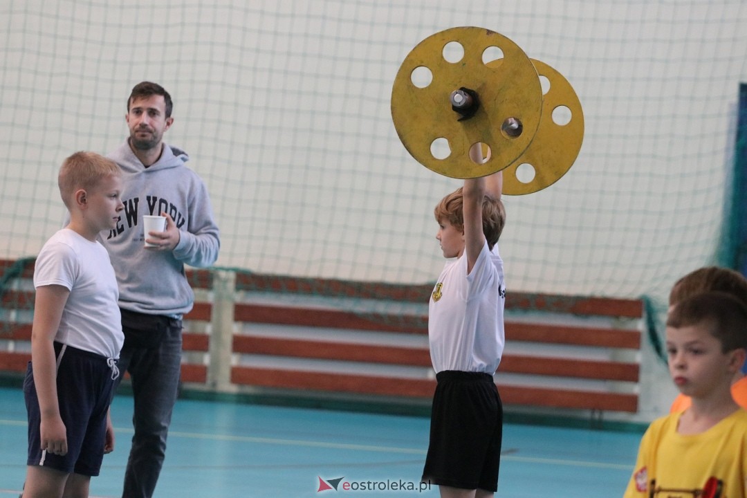 Wielobój atletyczny z UKS Atleta Ostrołęka [27.10.2024] - zdjęcie #48 - eOstroleka.pl