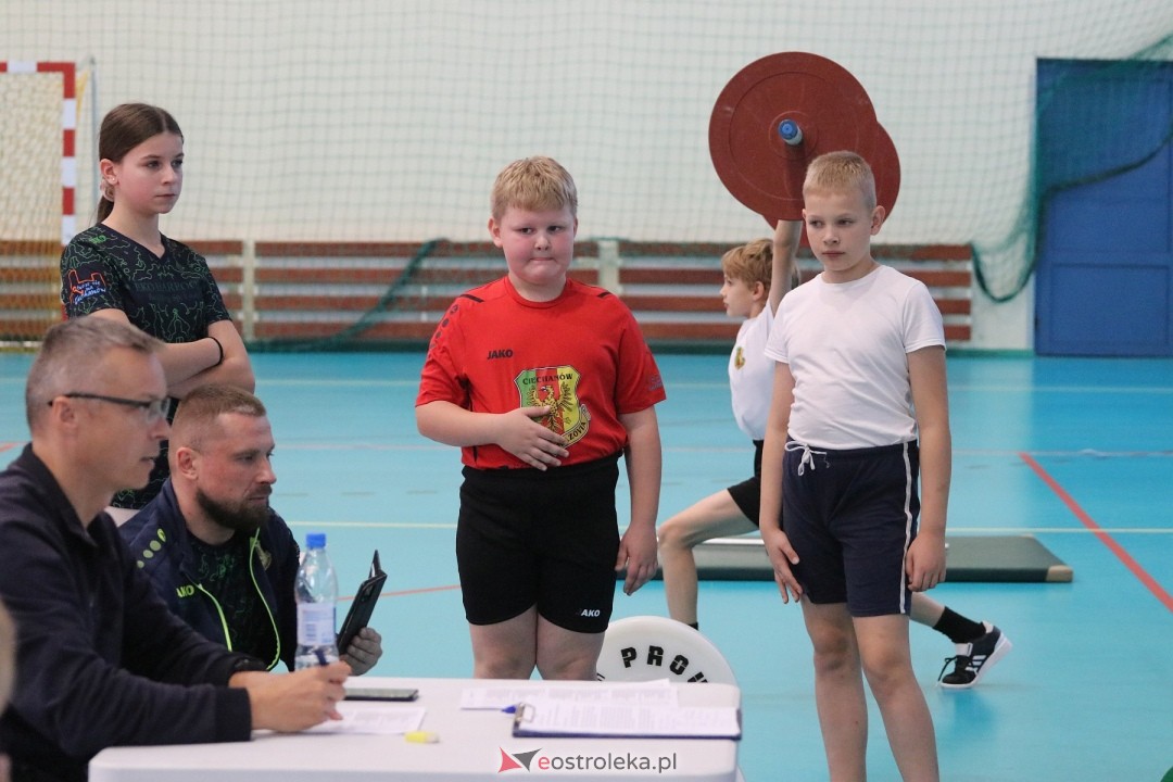 Wielobój atletyczny z UKS Atleta Ostrołęka [27.10.2024] - zdjęcie #8 - eOstroleka.pl