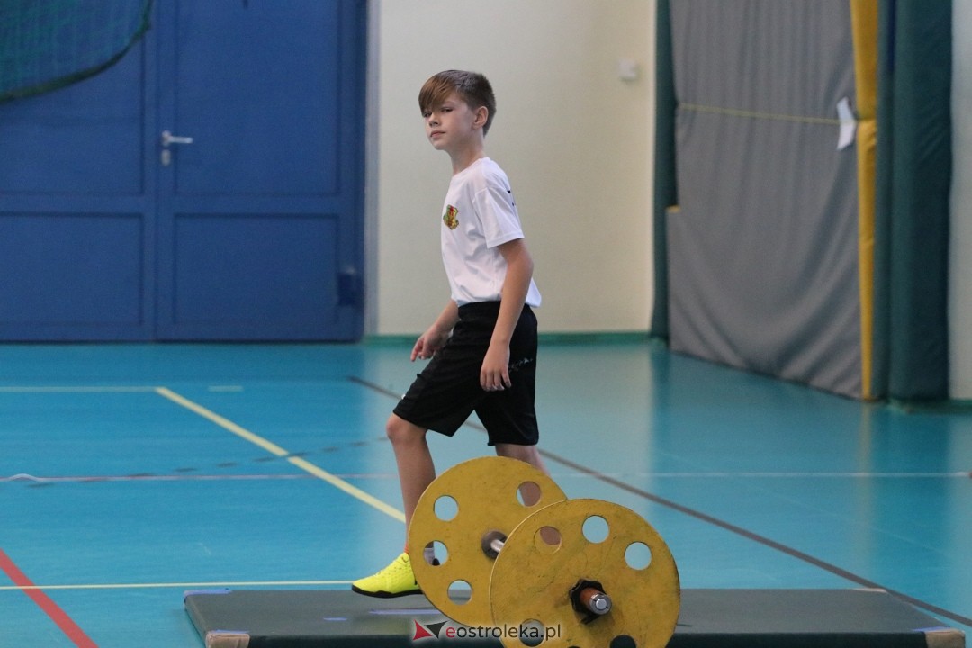 Wielobój atletyczny z UKS Atleta Ostrołęka [27.10.2024] - zdjęcie #6 - eOstroleka.pl