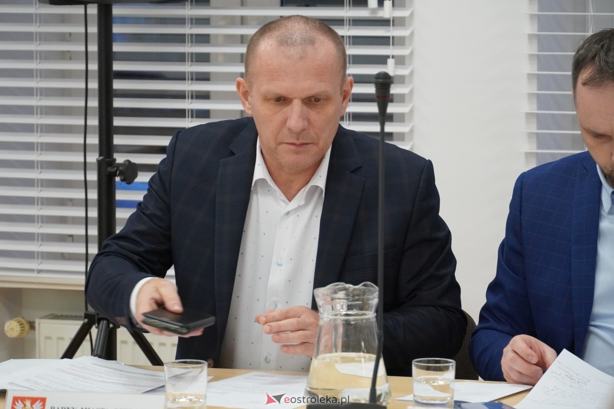 Sesja Rady Miasta Ostrołęki [28.10.2024] - zdjęcie #26 - eOstroleka.pl