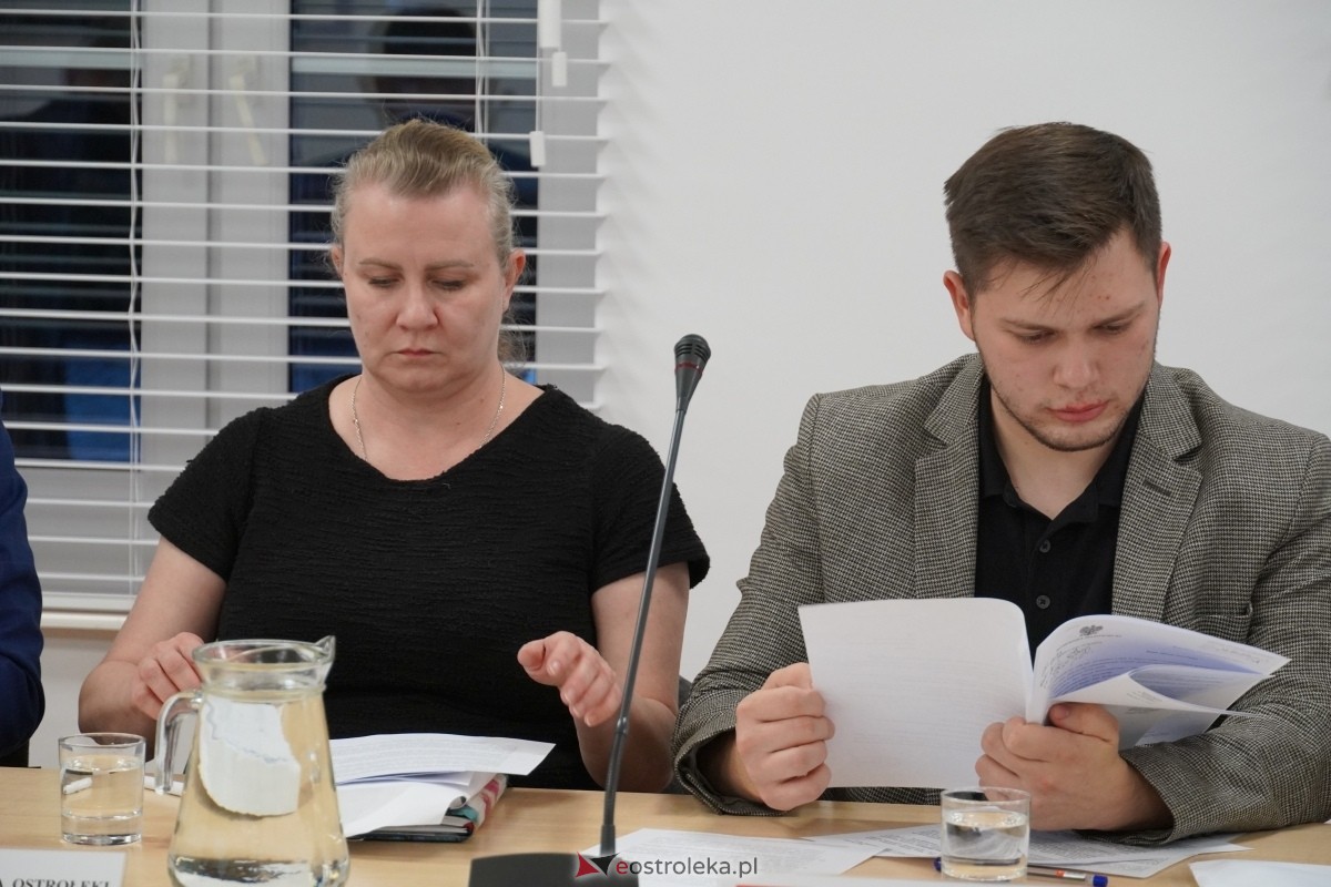Sesja Rady Miasta Ostrołęki [28.10.2024] - zdjęcie #24 - eOstroleka.pl