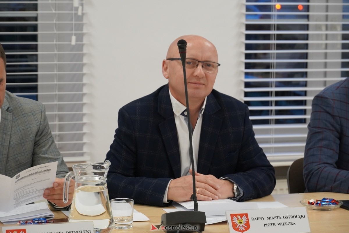 Sesja Rady Miasta Ostrołęki [28.10.2024] - zdjęcie #23 - eOstroleka.pl