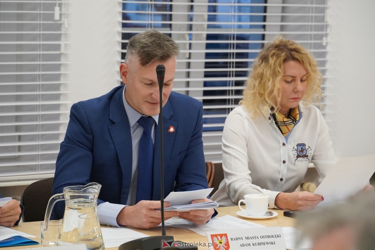 Sesja Rady Miasta Ostrołęki [28.10.2024] - zdjęcie #20 - eOstroleka.pl