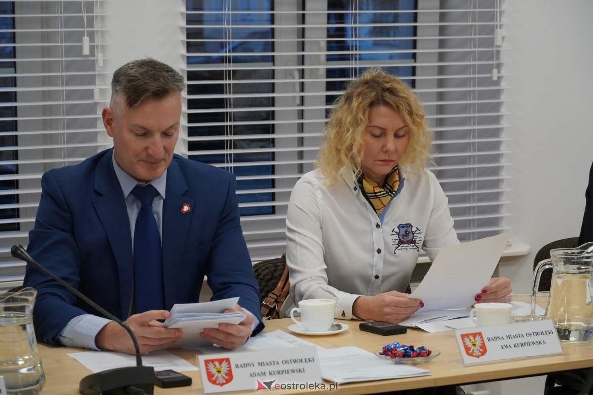 Sesja Rady Miasta Ostrołęki [28.10.2024] - zdjęcie #18 - eOstroleka.pl