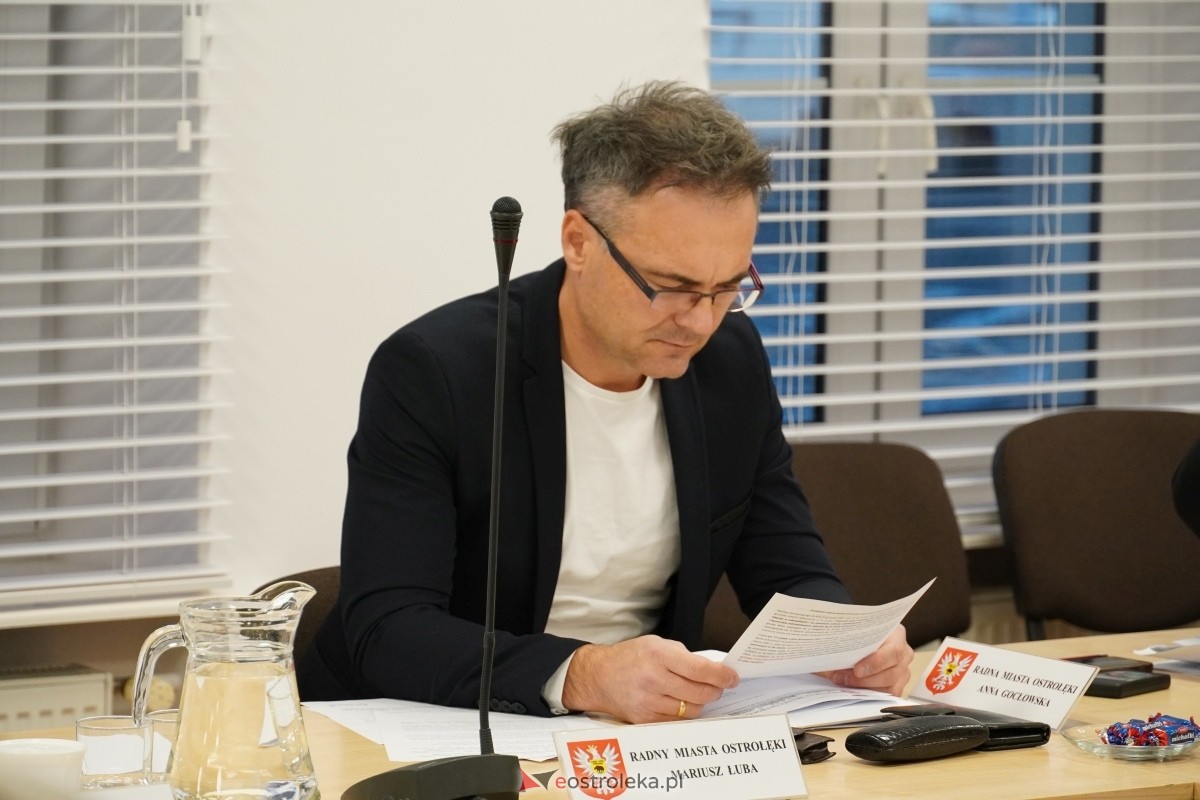 Sesja Rady Miasta Ostrołęki [28.10.2024] - zdjęcie #17 - eOstroleka.pl