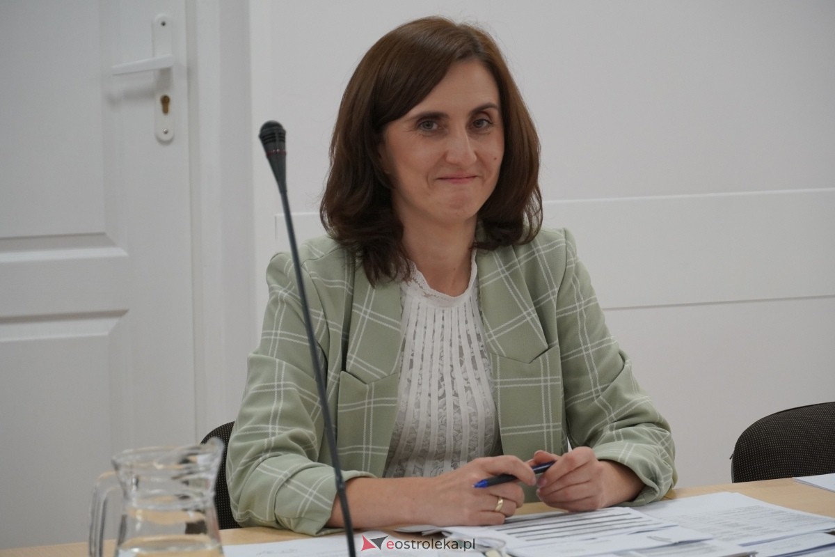 Sesja Rady Miasta Ostrołęki [28.10.2024] - zdjęcie #8 - eOstroleka.pl