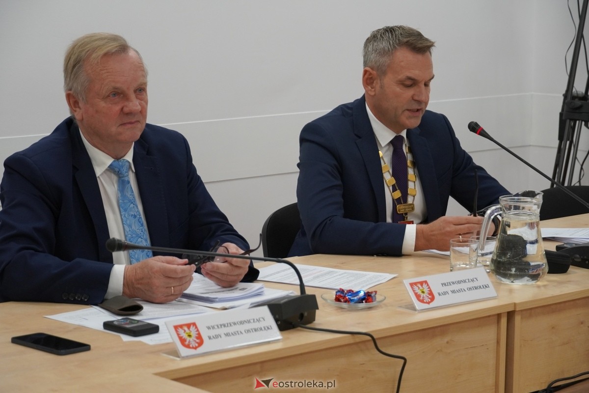Sesja Rady Miasta Ostrołęki [28.10.2024] - zdjęcie #2 - eOstroleka.pl