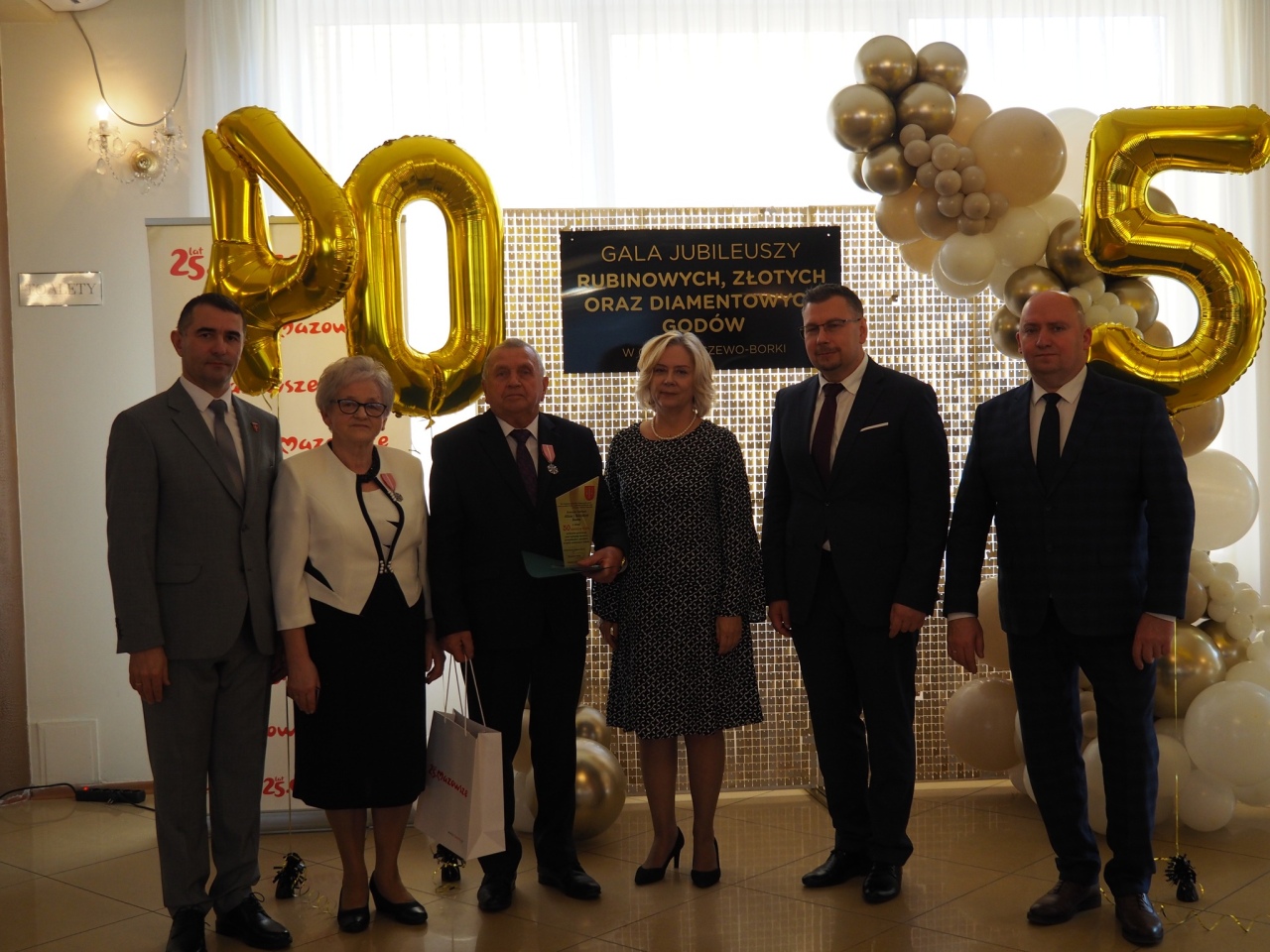 Jubileusz rubinowych, złotych i diamentowych godów w Olszewie-Borkach [29.10.2024] - zdjęcie #44 - eOstroleka.pl