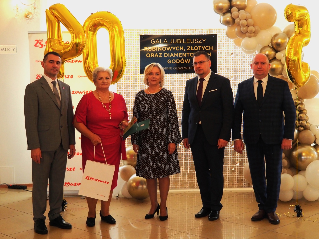 Jubileusz rubinowych, złotych i diamentowych godów w Olszewie-Borkach [29.10.2024] - zdjęcie #37 - eOstroleka.pl