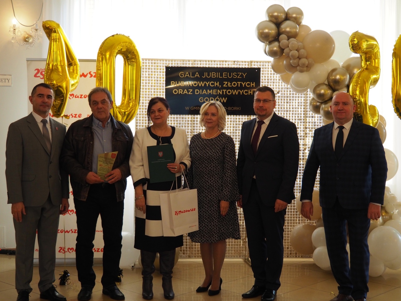 Jubileusz rubinowych, złotych i diamentowych godów w Olszewie-Borkach [29.10.2024] - zdjęcie #36 - eOstroleka.pl