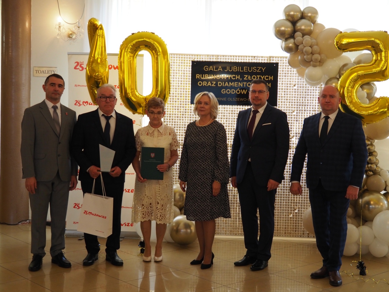 Jubileusz rubinowych, złotych i diamentowych godów w Olszewie-Borkach [29.10.2024] - zdjęcie #34 - eOstroleka.pl