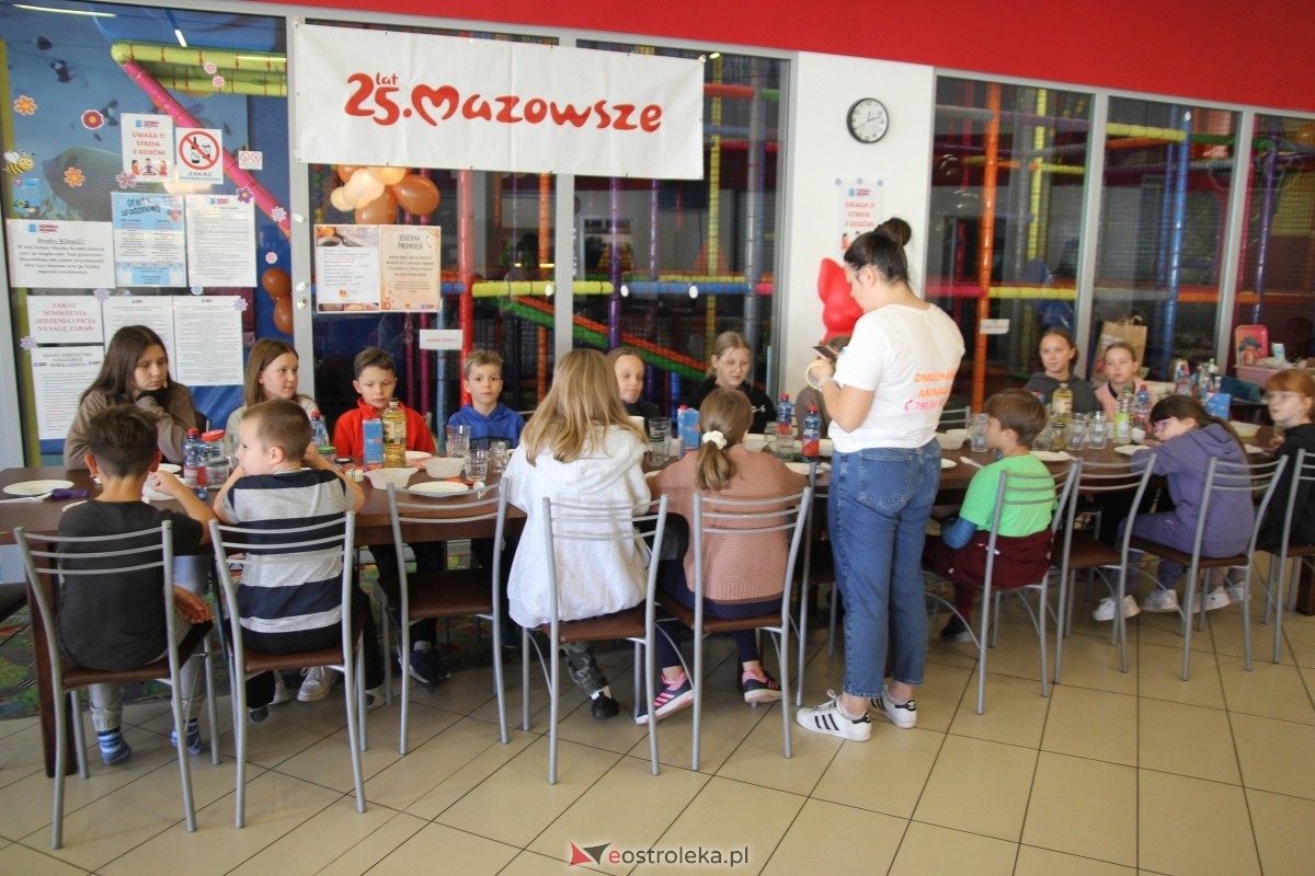 Warsztaty naukowe dla dzieci [10.2024] - zdjęcie #162 - eOstroleka.pl
