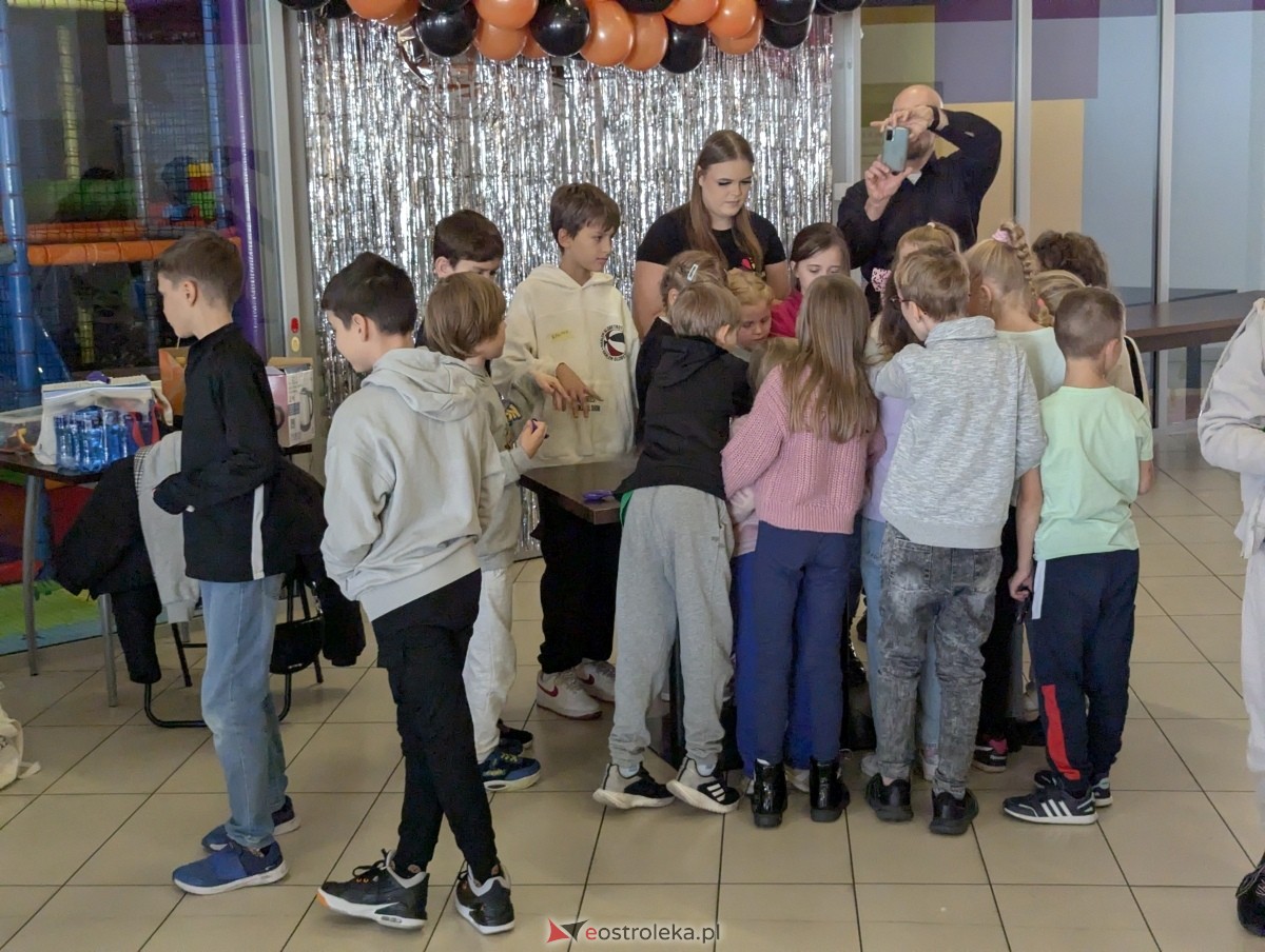 Warsztaty naukowe dla dzieci [10.2024] - zdjęcie #78 - eOstroleka.pl