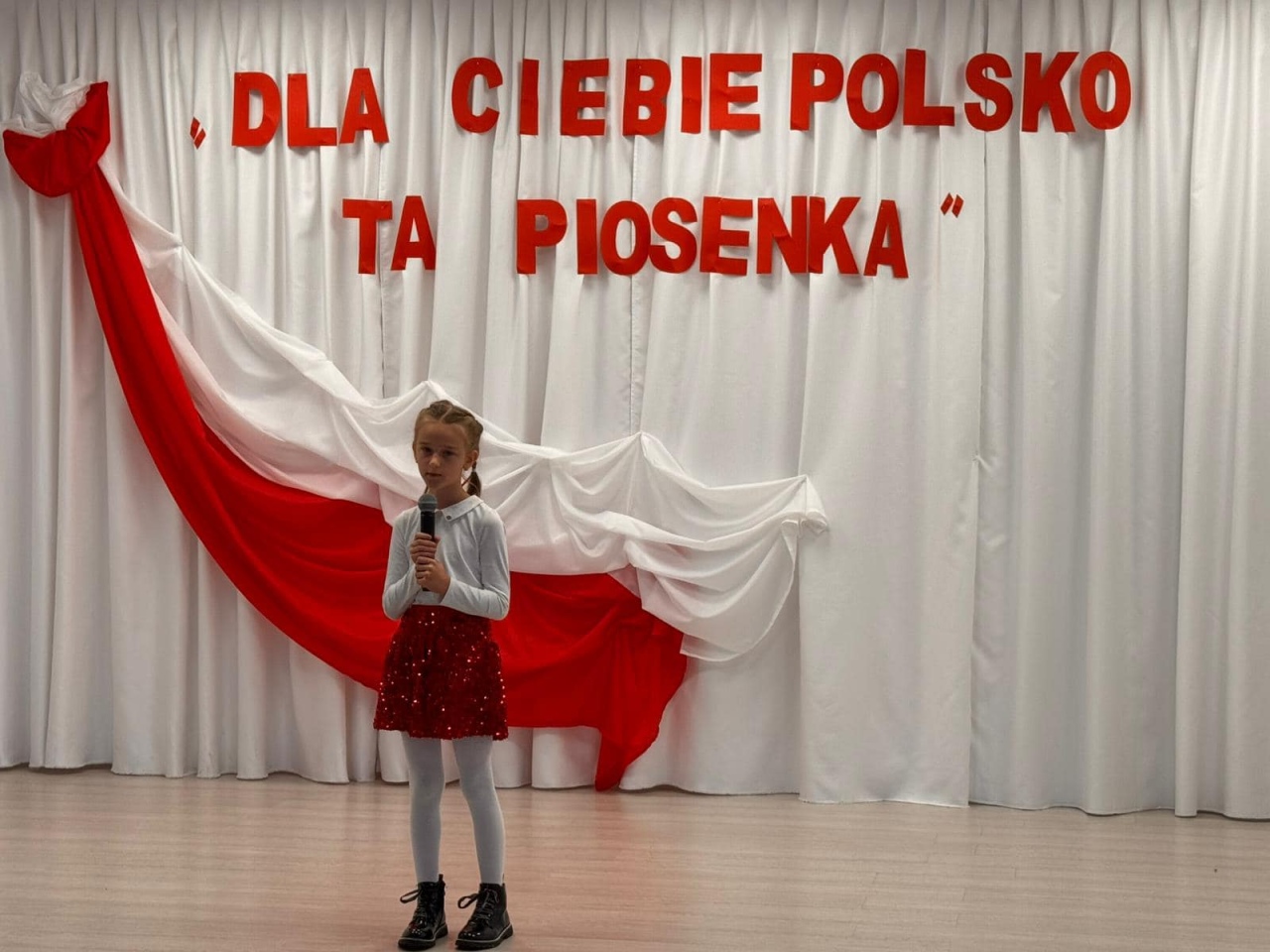 XVI Przegląd Pieśni Patriotycznej w Wojskowej w Baranowie [28.10.2024] - zdjęcie #60 - eOstroleka.pl