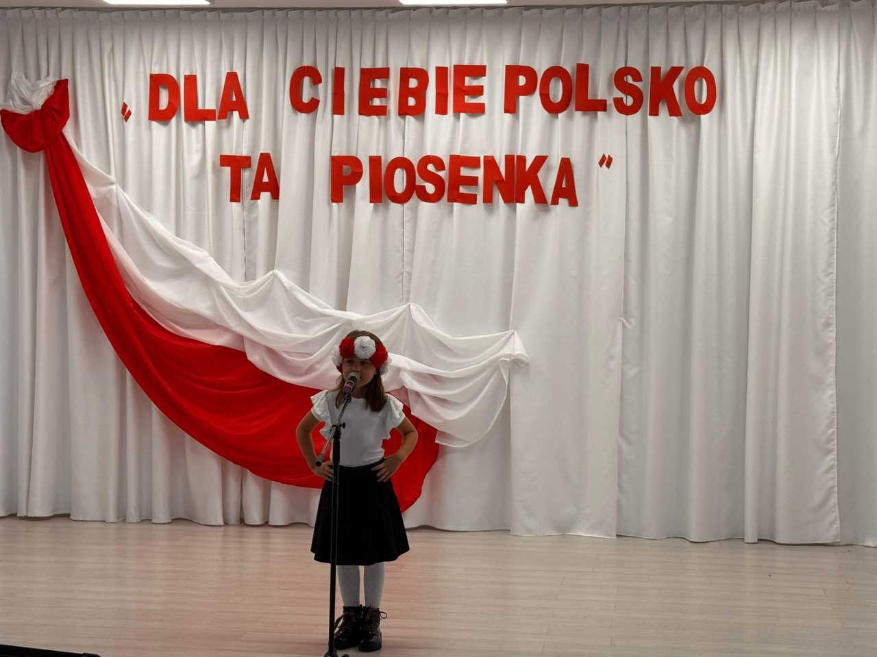 XVI Przegląd Pieśni Patriotycznej w Wojskowej w Baranowie [28.10.2024] - zdjęcie #52 - eOstroleka.pl