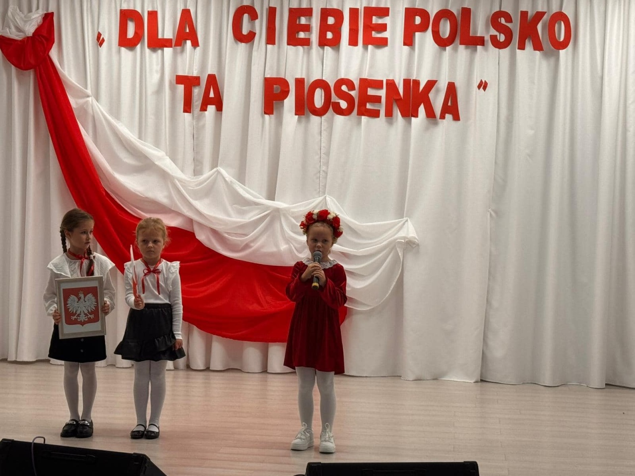 XVI Przegląd Pieśni Patriotycznej w Wojskowej w Baranowie [28.10.2024] - zdjęcie #49 - eOstroleka.pl