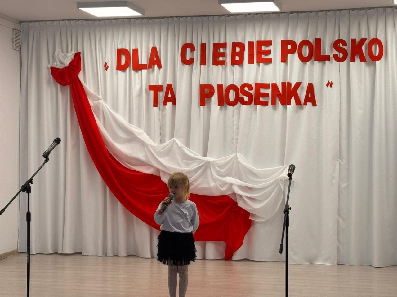 XVI Przegląd Pieśni Patriotycznej w Wojskowej w Baranowie [28.10.2024] - zdjęcie #37 - eOstroleka.pl