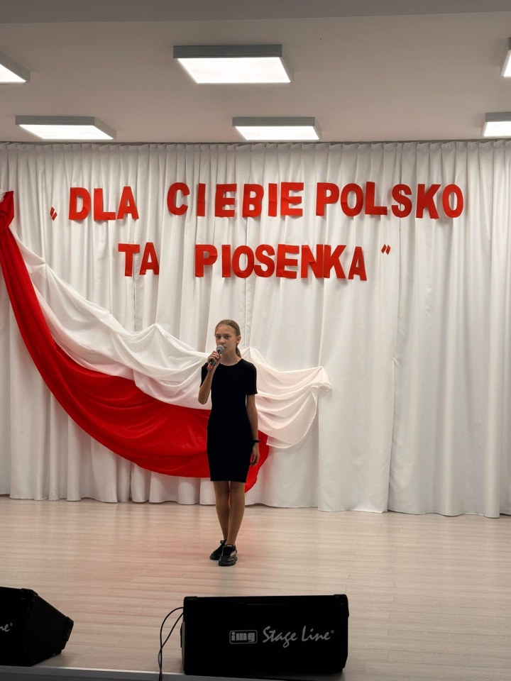 XVI Przegląd Pieśni Patriotycznej w Wojskowej w Baranowie [28.10.2024] - zdjęcie #35 - eOstroleka.pl