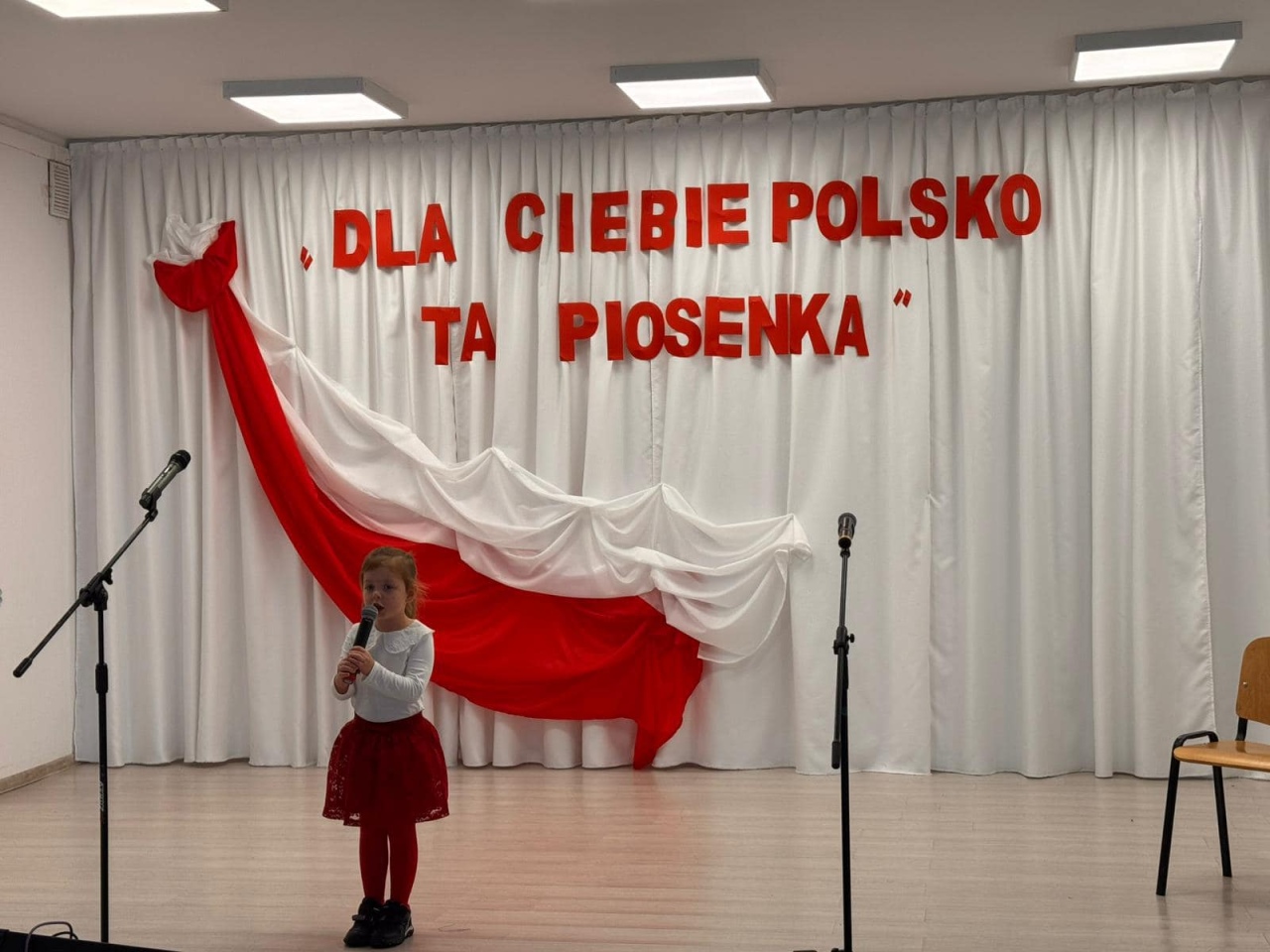 XVI Przegląd Pieśni Patriotycznej w Wojskowej w Baranowie [28.10.2024] - zdjęcie #33 - eOstroleka.pl