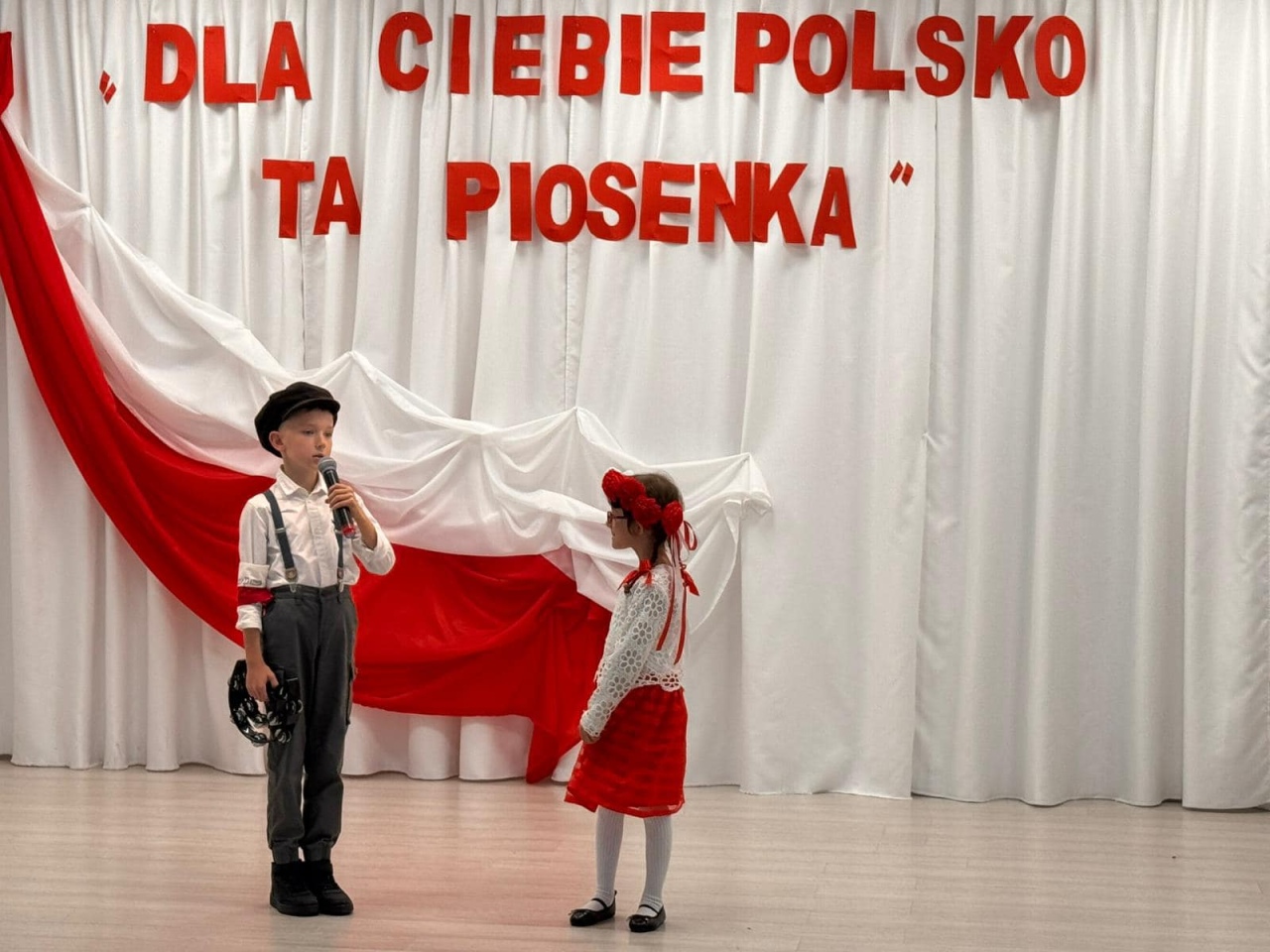 XVI Przegląd Pieśni Patriotycznej w Wojskowej w Baranowie [28.10.2024] - zdjęcie #18 - eOstroleka.pl