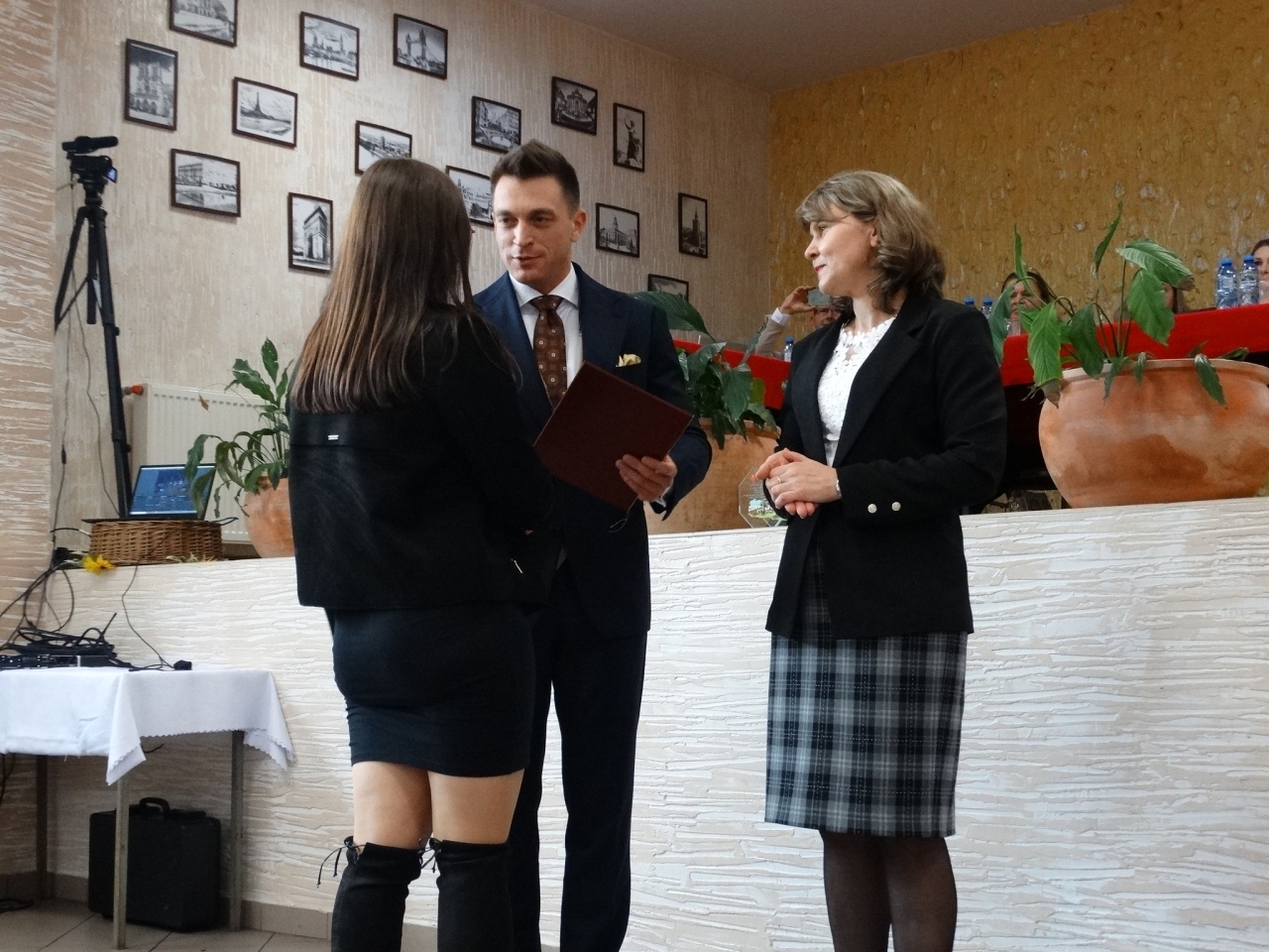 VIII sesja Rady Gminy w Czerwinie - pożegnaine sołtysów [31.10.2024] - zdjęcie #22 - eOstroleka.pl