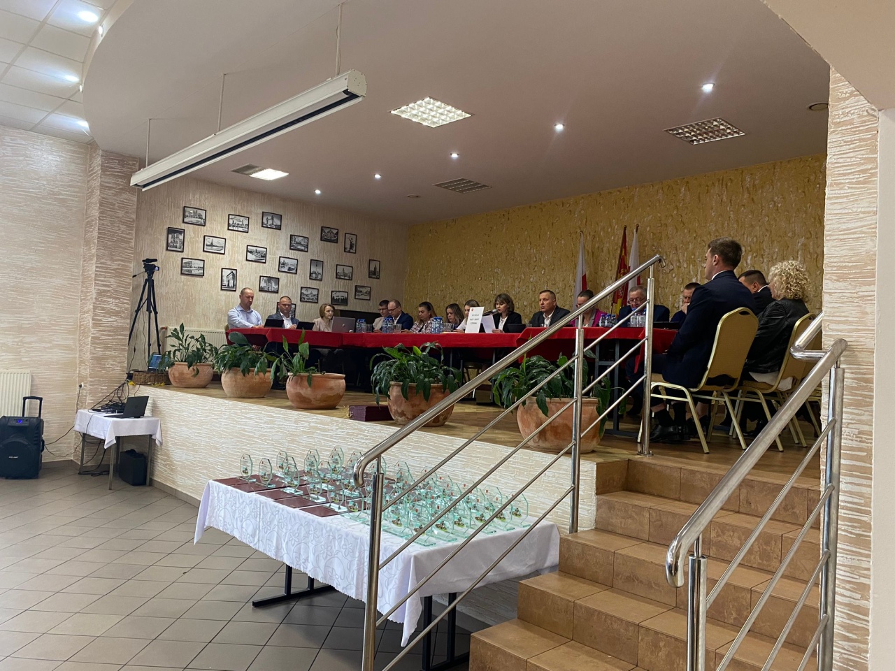 VIII sesja Rady Gminy w Czerwinie - pożegnaine sołtysów [31.10.2024] - zdjęcie #10 - eOstroleka.pl