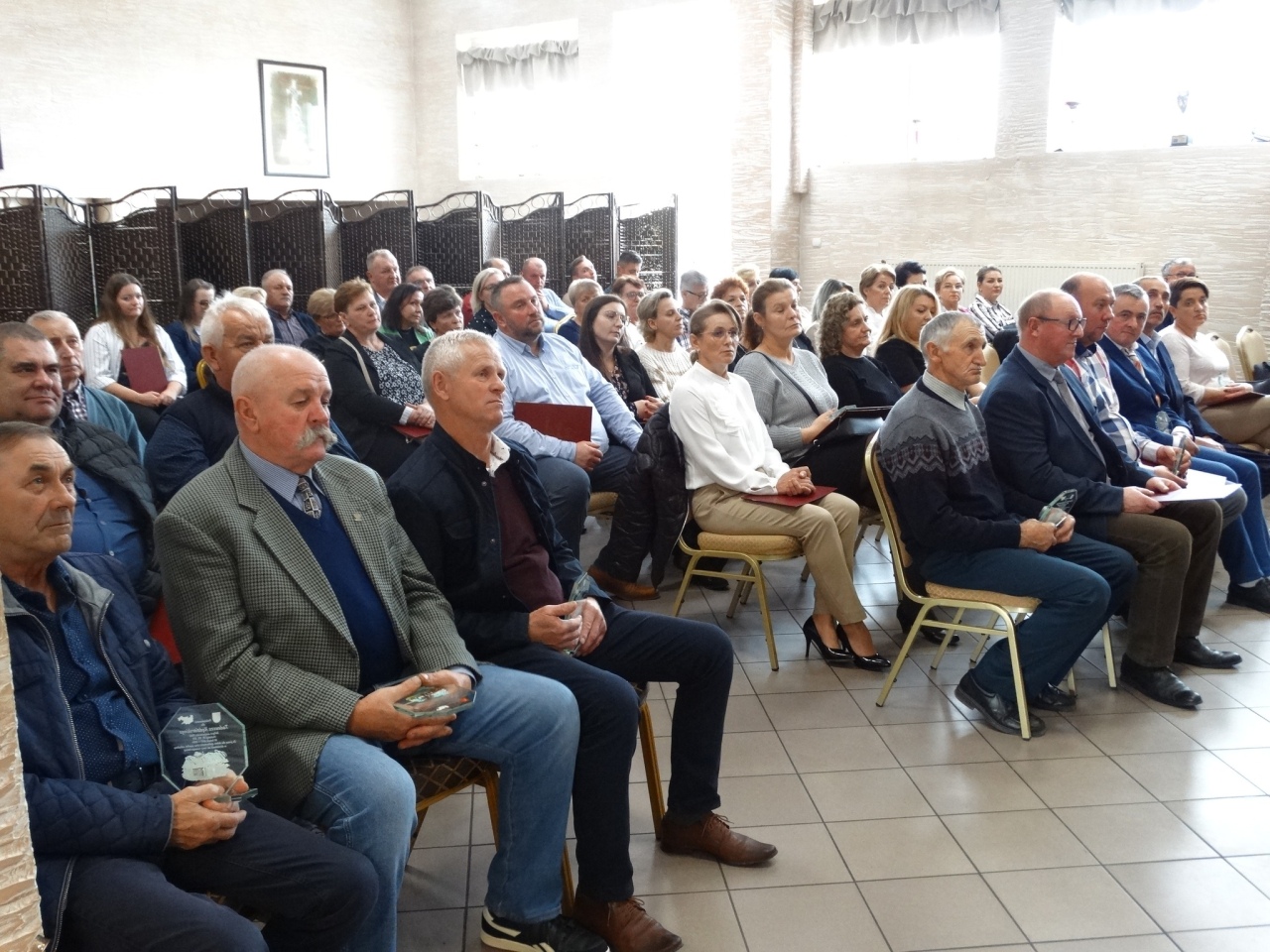 VIII sesja Rady Gminy w Czerwinie - pożegnaine sołtysów [31.10.2024] - zdjęcie #5 - eOstroleka.pl