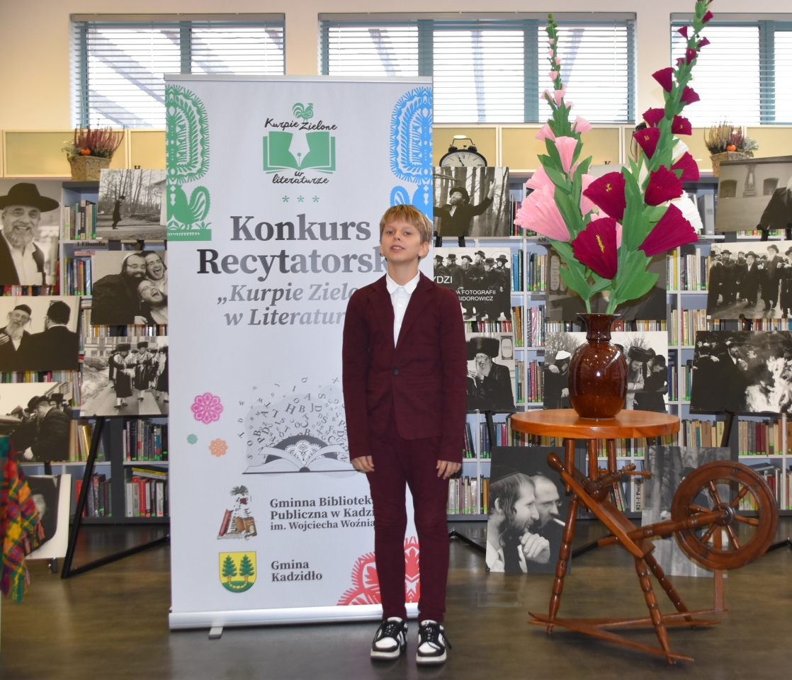 Eliminacje gminne konkursu recytatorskiego Kurpie Zielone w Literaturze w Kadzidle [29.10.2024] - zdjęcie #28 - eOstroleka.pl