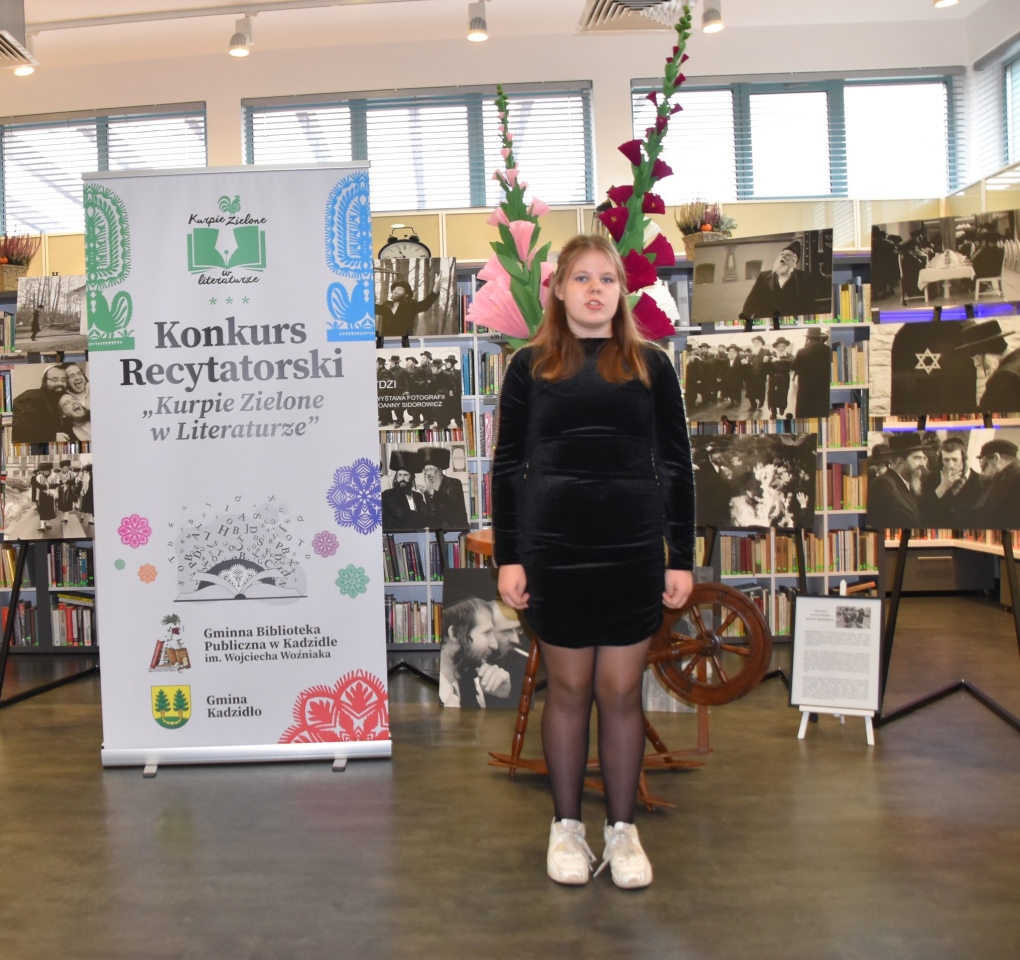 Eliminacje gminne konkursu recytatorskiego Kurpie Zielone w Literaturze w Kadzidle [29.10.2024] - zdjęcie #21 - eOstroleka.pl