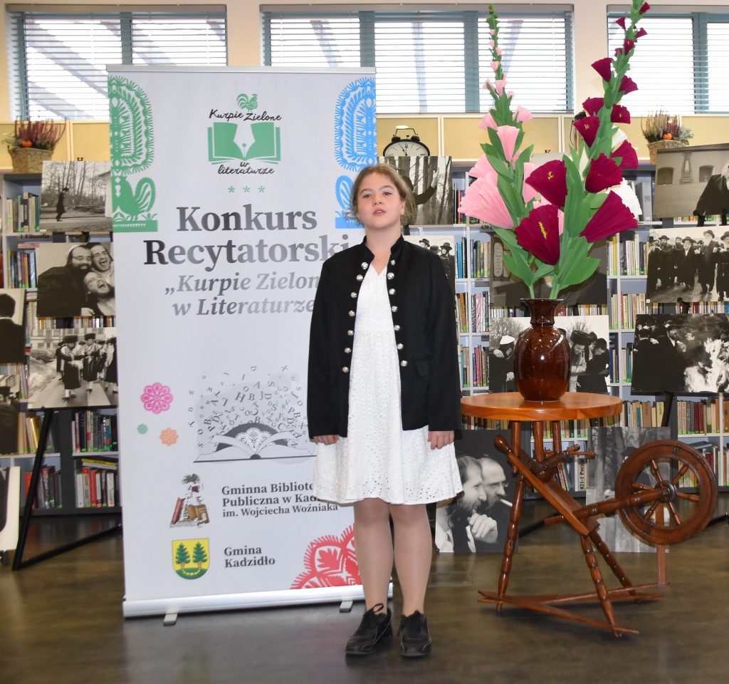 Eliminacje gminne konkursu recytatorskiego Kurpie Zielone w Literaturze w Kadzidle [29.10.2024] - zdjęcie #17 - eOstroleka.pl