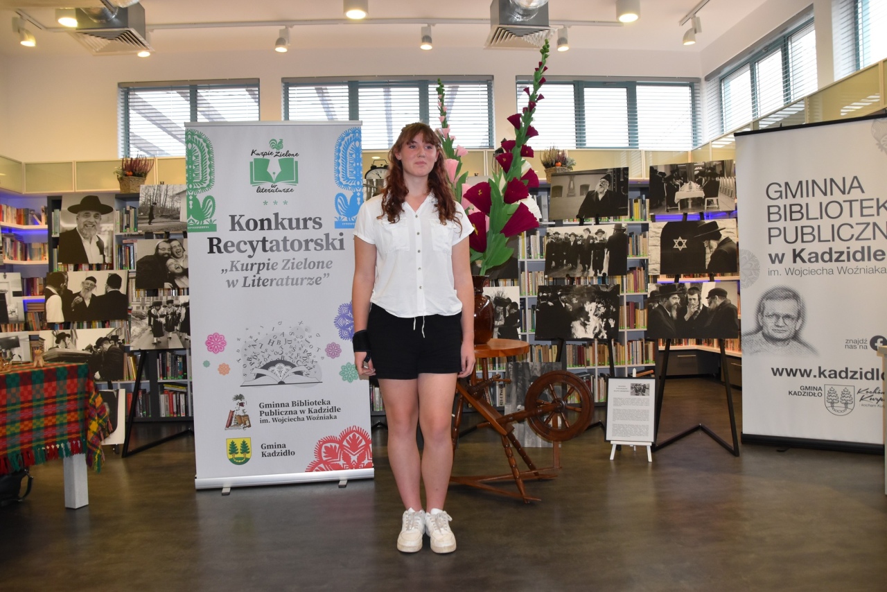 Eliminacje gminne konkursu recytatorskiego Kurpie Zielone w Literaturze w Kadzidle [29.10.2024] - zdjęcie #7 - eOstroleka.pl