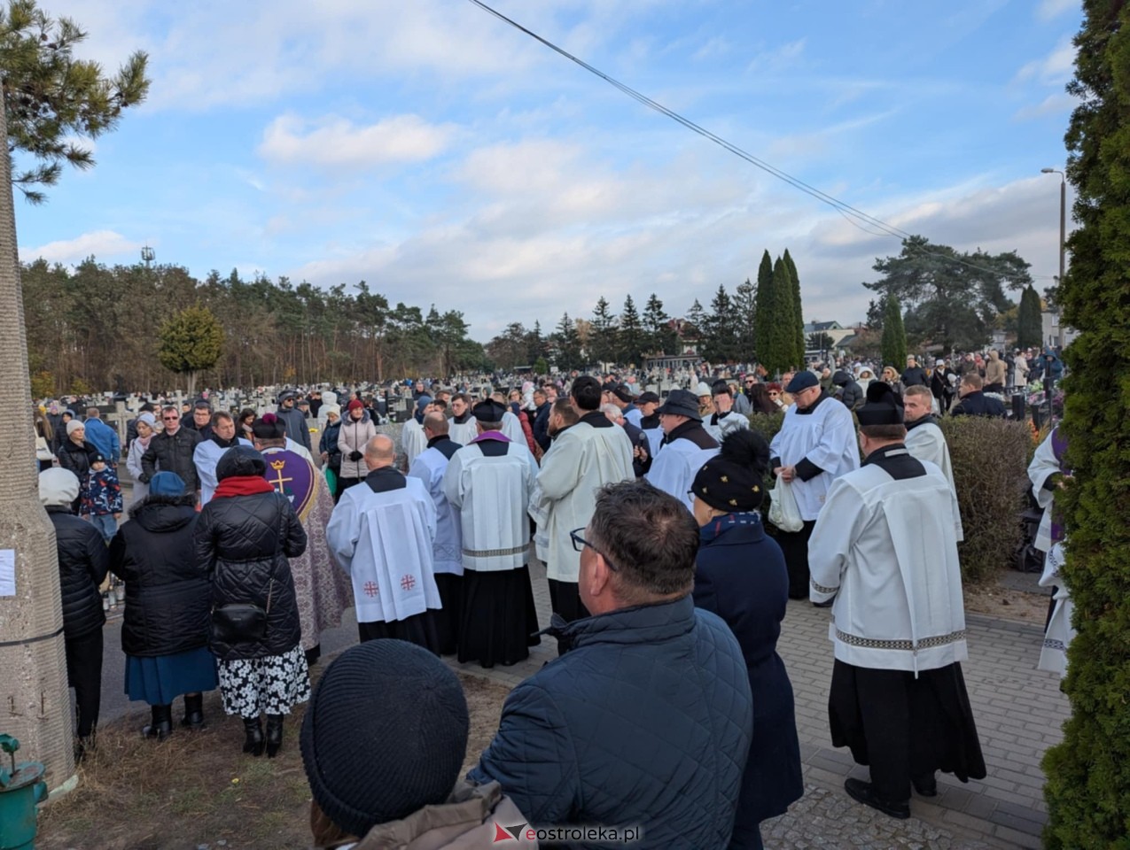 Wszystkich Świętych 2024 [1.11.2024] - zdjęcie #25 - eOstroleka.pl
