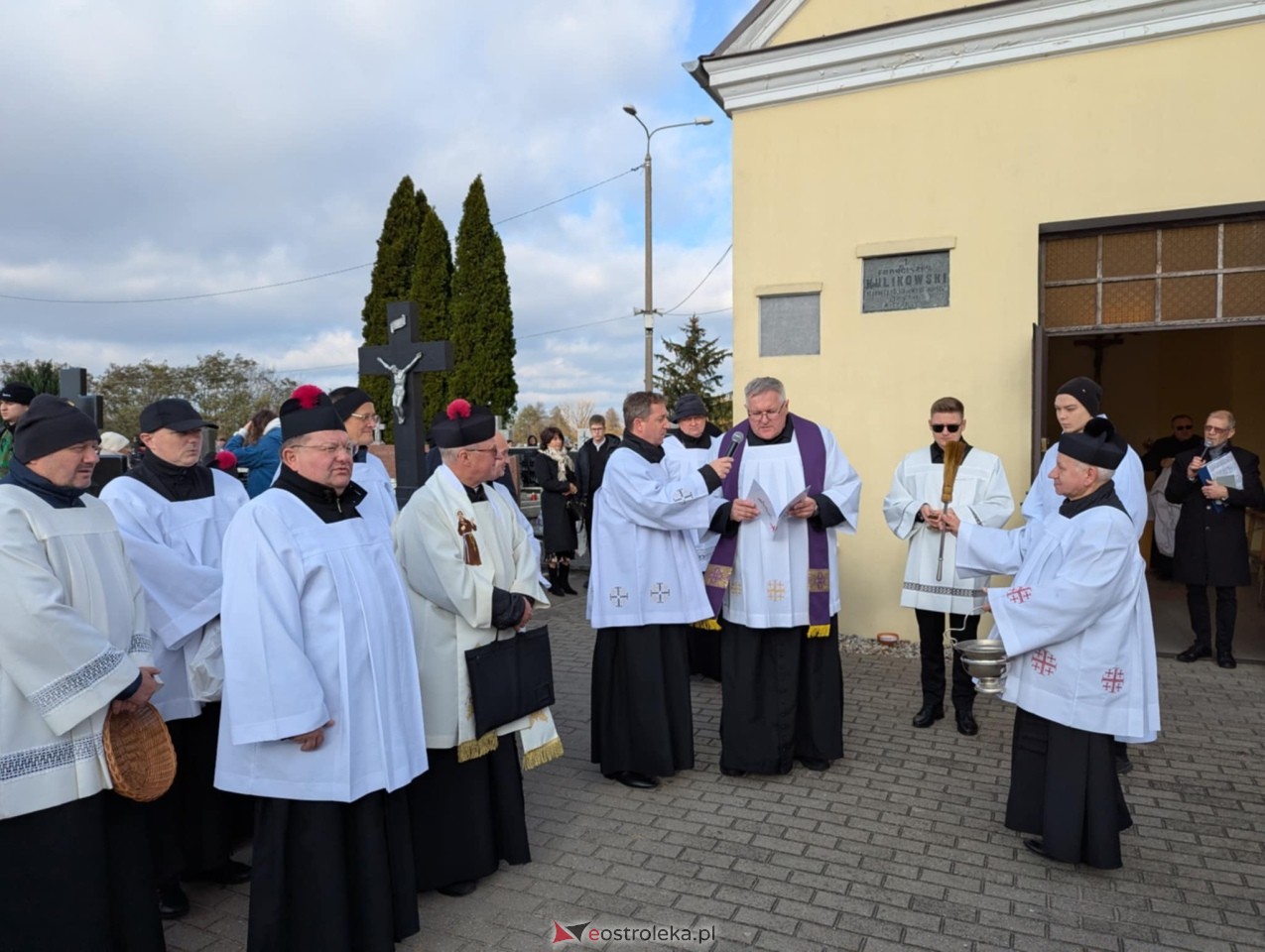 Wszystkich Świętych 2024 [1.11.2024] - zdjęcie #24 - eOstroleka.pl