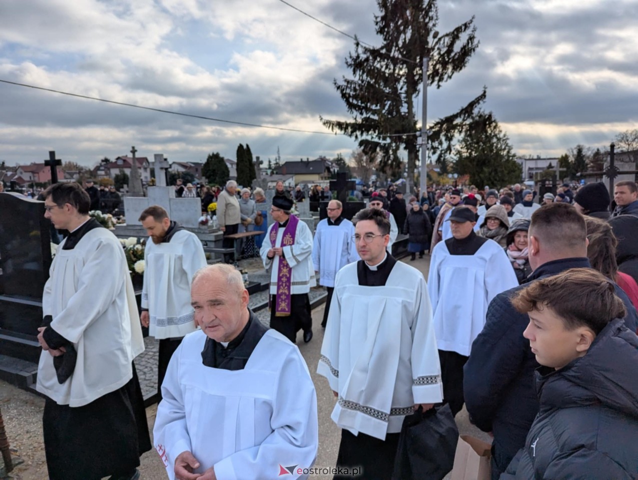 Wszystkich Świętych 2024 [1.11.2024] - zdjęcie #15 - eOstroleka.pl