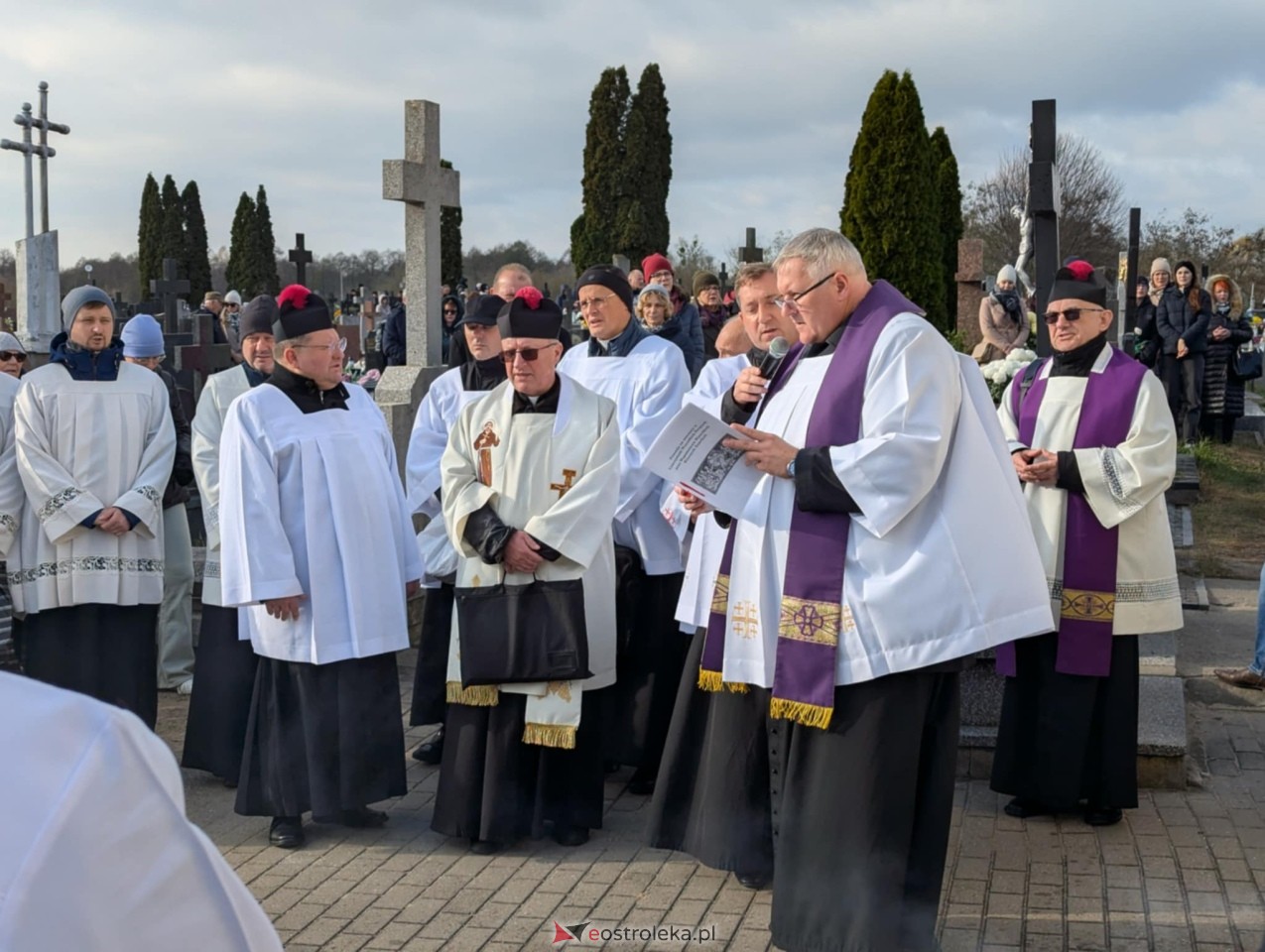 Wszystkich Świętych 2024 [1.11.2024] - zdjęcie #11 - eOstroleka.pl