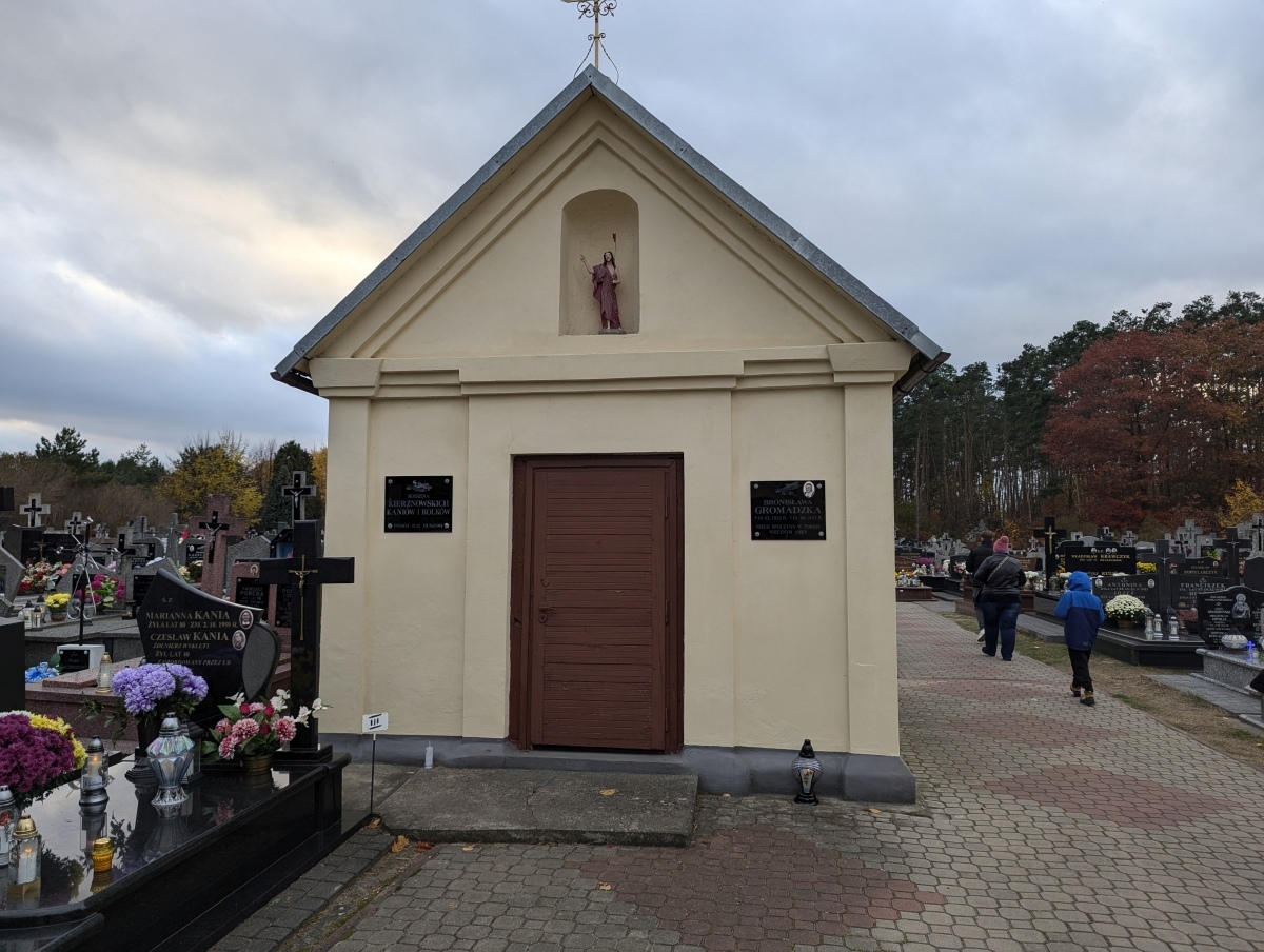 Święto Zmarłych na Kurpiach - cmentarze w Kadzidle i Lipnikach [01.11.2024] - zdjęcie #6 - eOstroleka.pl