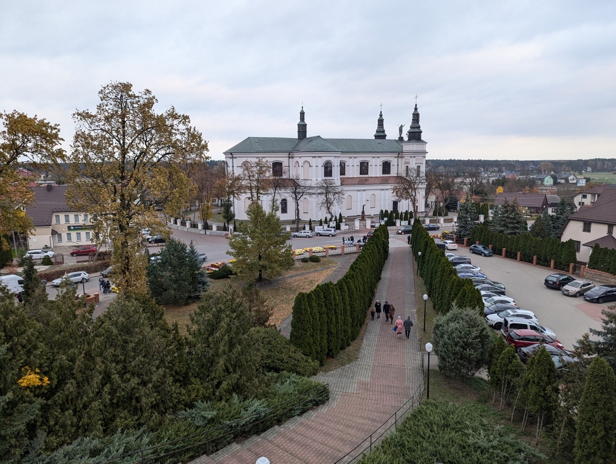 Święto Zmarłych na Kurpiach - cmentarze w Kadzidle i Lipnikach [01.11.2024] - zdjęcie #23 - eOstroleka.pl