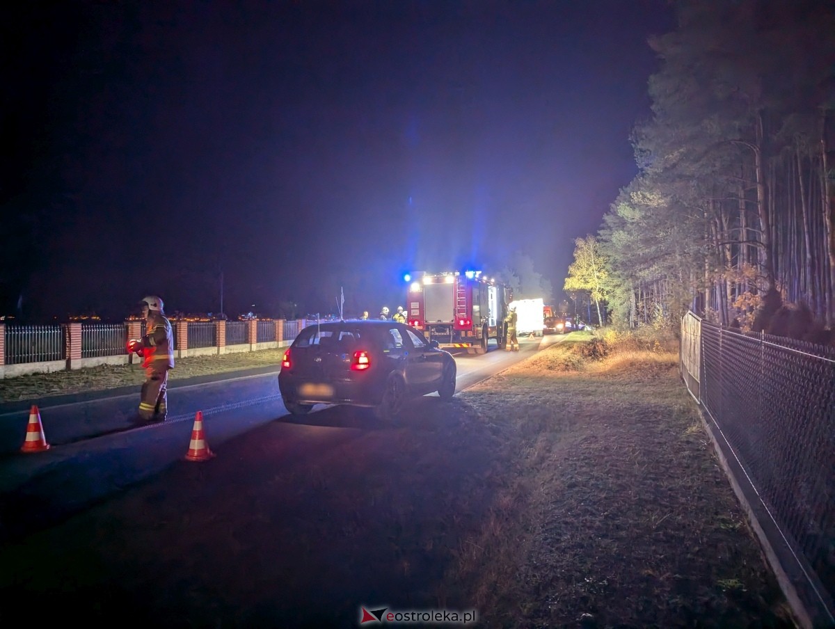 Wypadek w Łęgu Starościńskim [01.11.2024] - zdjęcie #14 - eOstroleka.pl