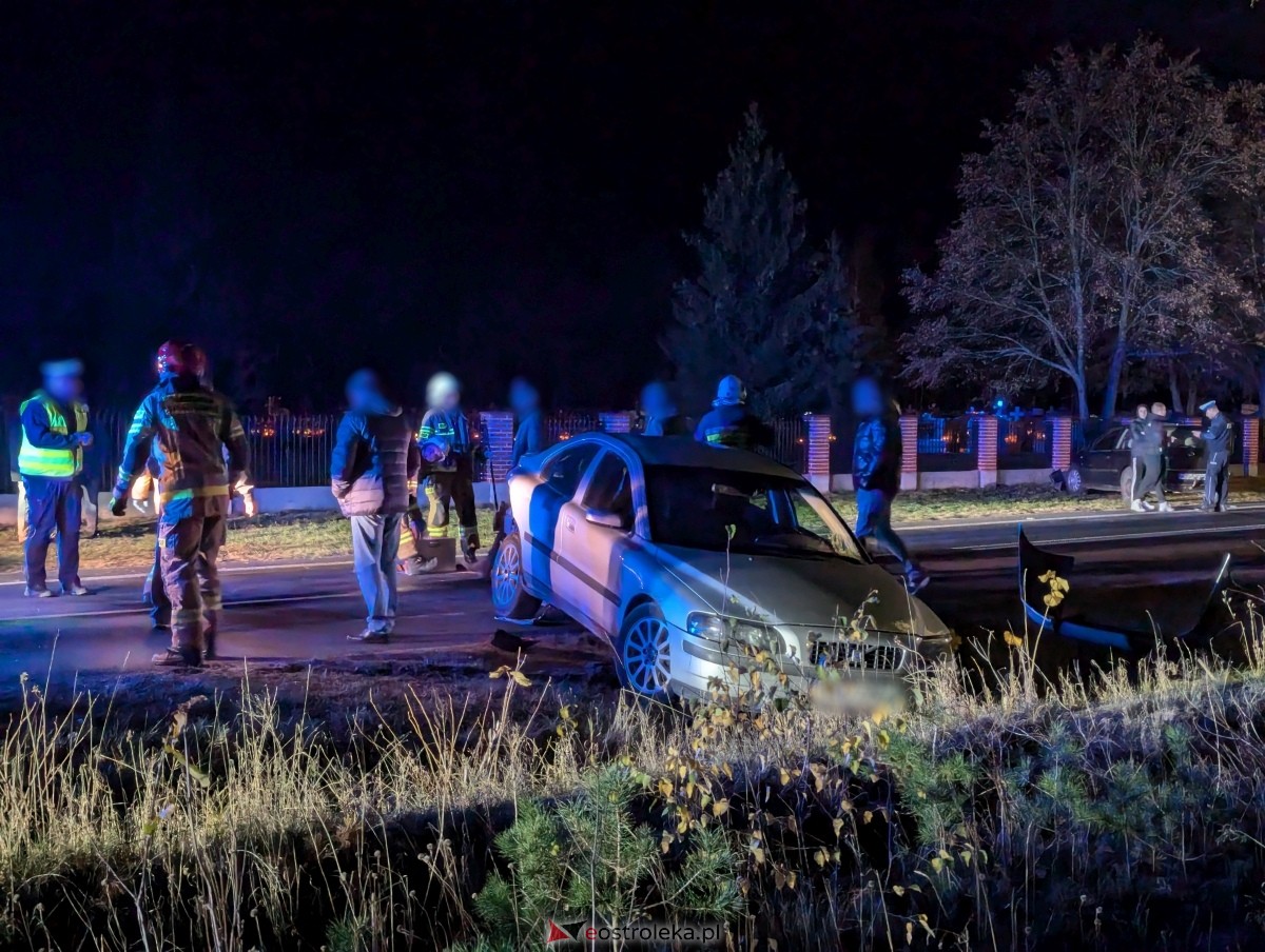 Wypadek w Łęgu Starościńskim [01.11.2024] - zdjęcie #8 - eOstroleka.pl