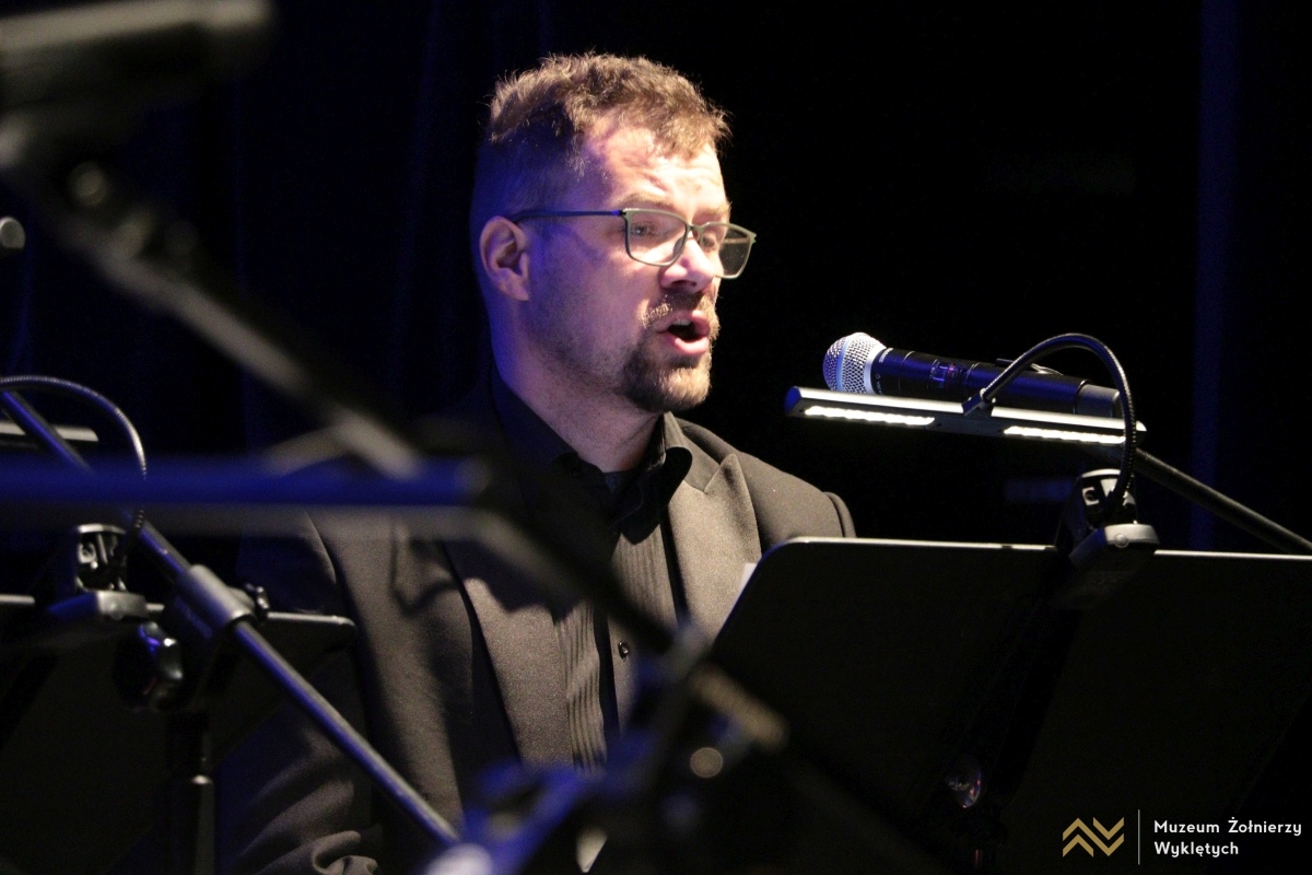 Koncert zaduszkowy w Muzeum Żołnierzy Wyklętych [3.11.2024] - zdjęcie #22 - eOstroleka.pl