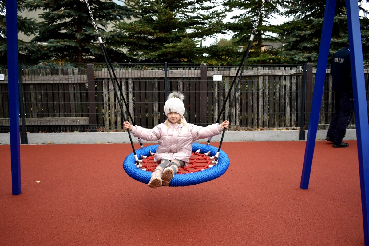 Oficjalny odbiór integracyjnego lacu zabaw w Łysych [31.10.2024] - zdjęcie #28 - eOstroleka.pl