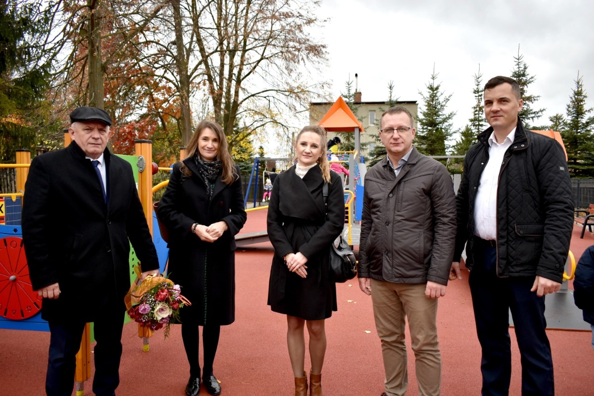 Oficjalny odbiór integracyjnego lacu zabaw w Łysych [31.10.2024] - zdjęcie #4 - eOstroleka.pl