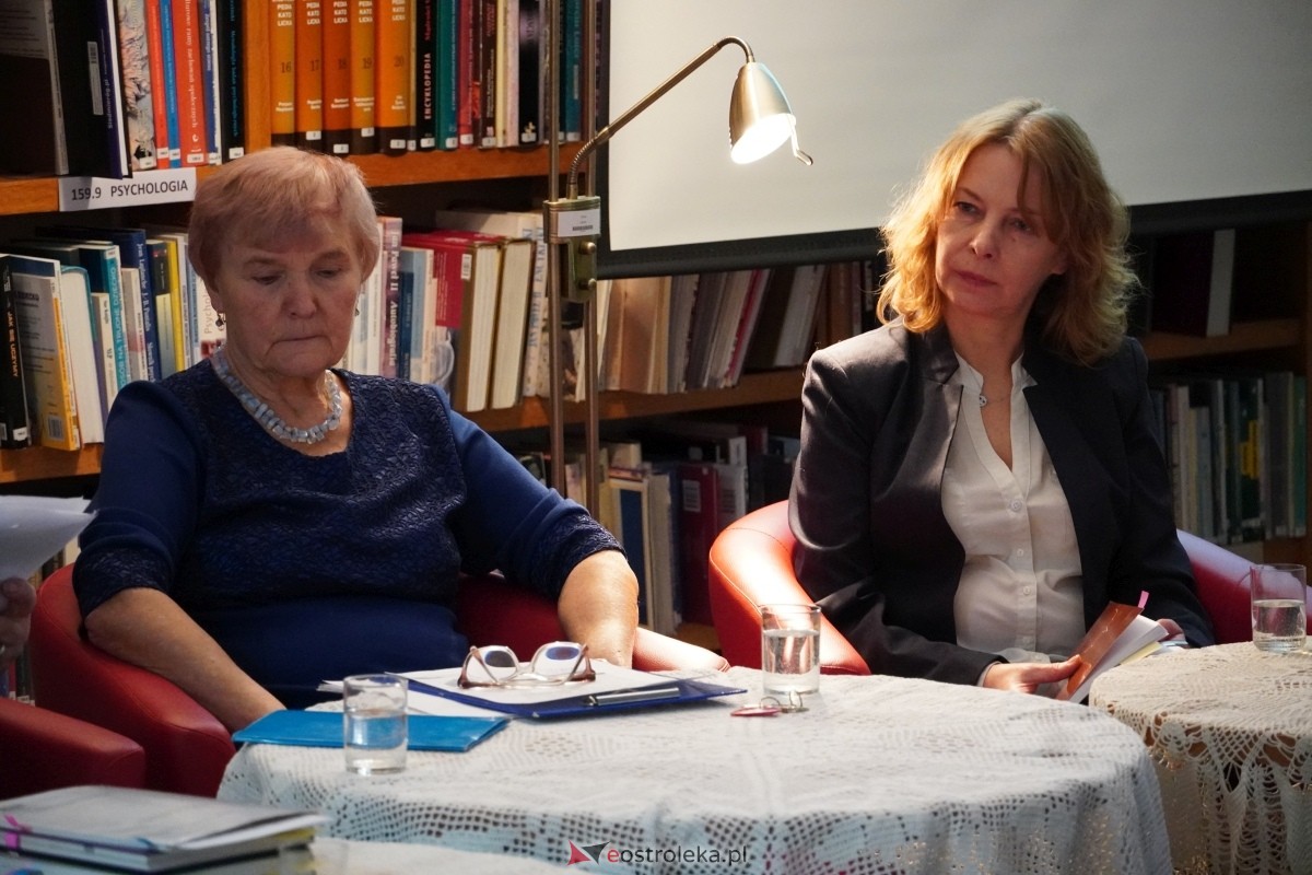 Zaduszki Literackie 2024 - zdjęcie #21 - eOstroleka.pl